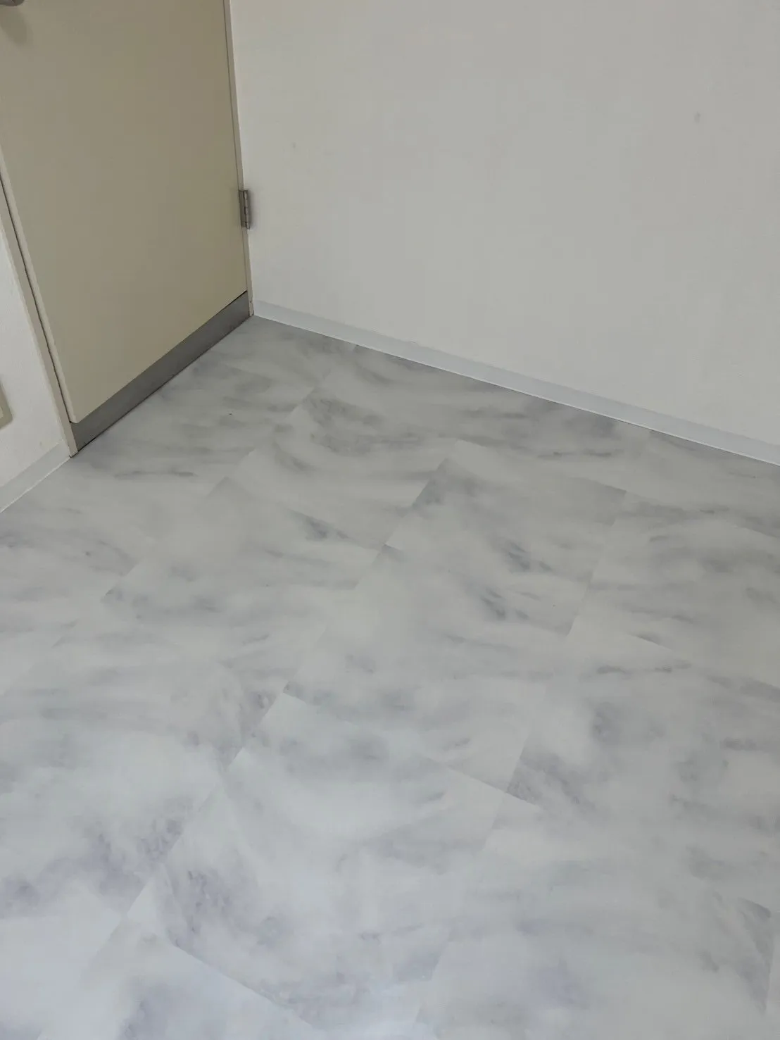 クッションフロア貼替済